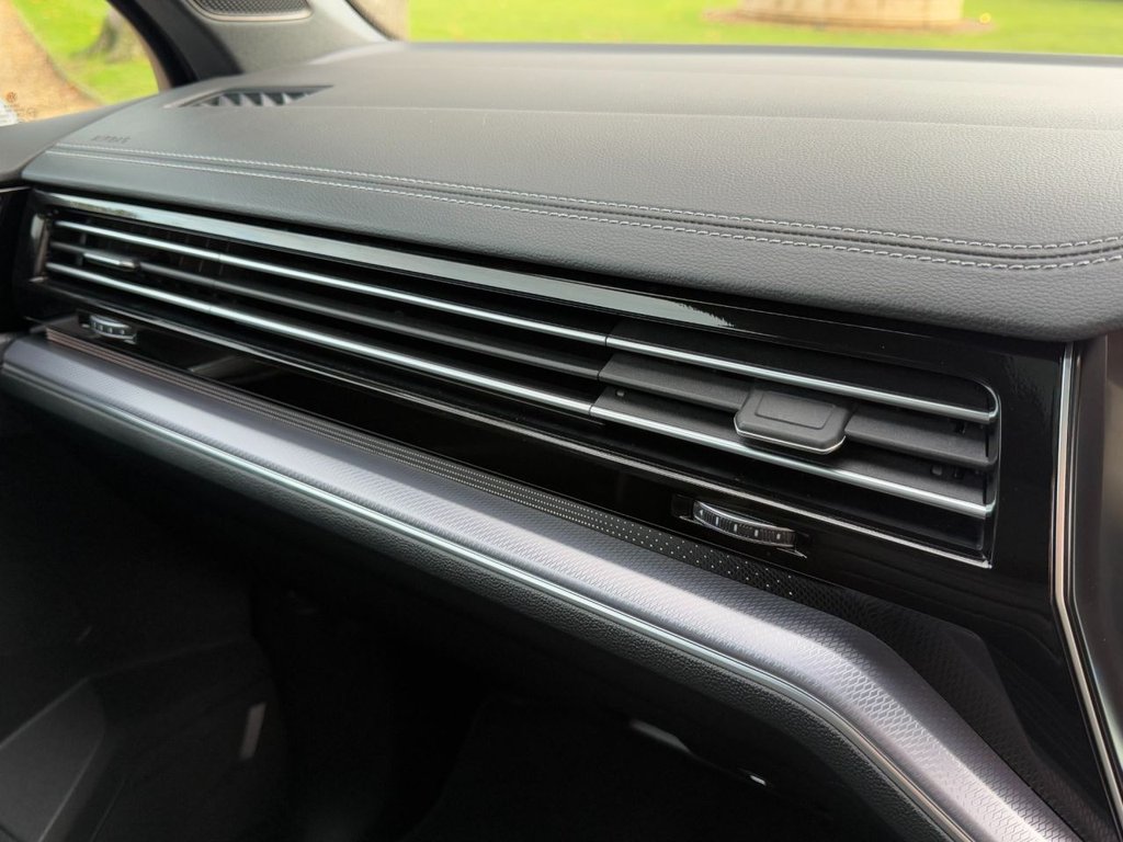 Used Volkswagen Touareg 2022 for sale - 76797843: Photo 16