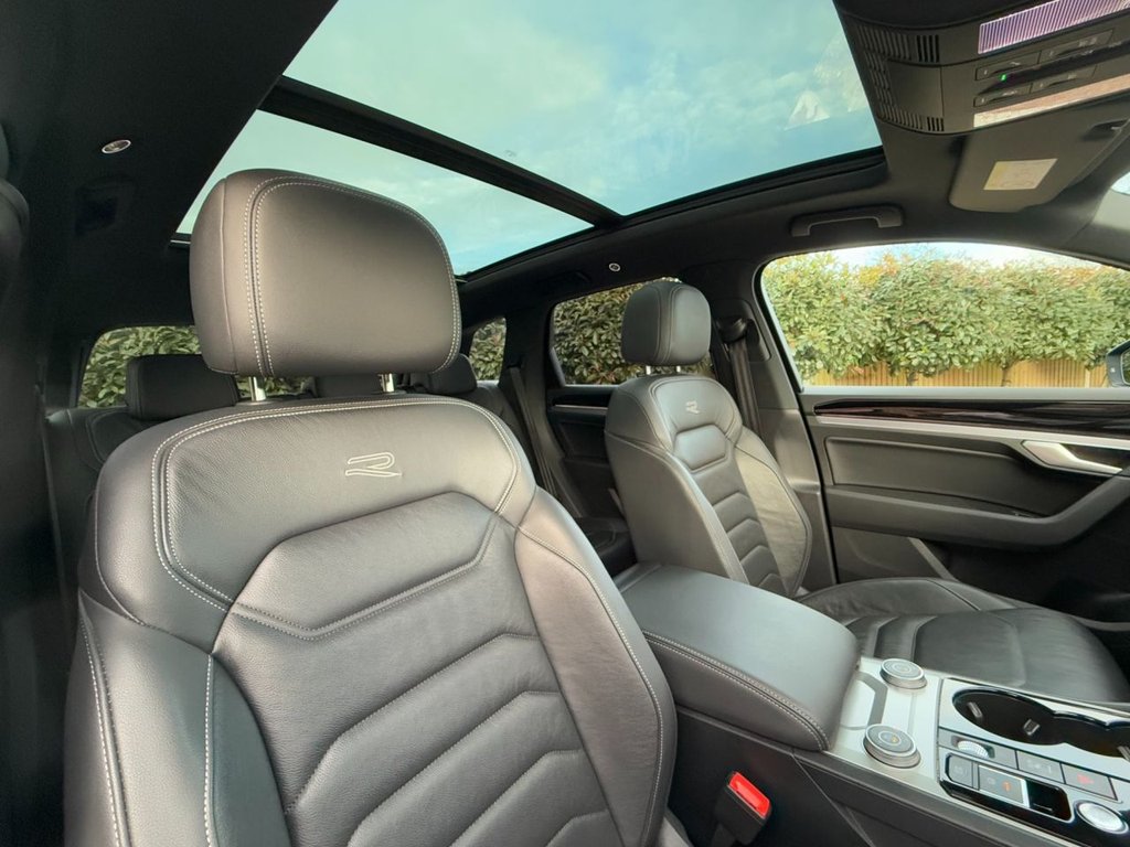 Used Volkswagen Touareg 2022 for sale - 76797843: Photo 21