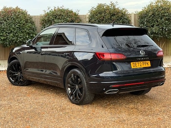 Used Volkswagen Touareg 2022 for sale - 76797843: Photo