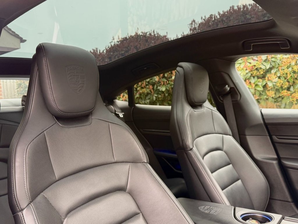 Used Porsche Taycan 2023 for sale - 77748983: Photo 22