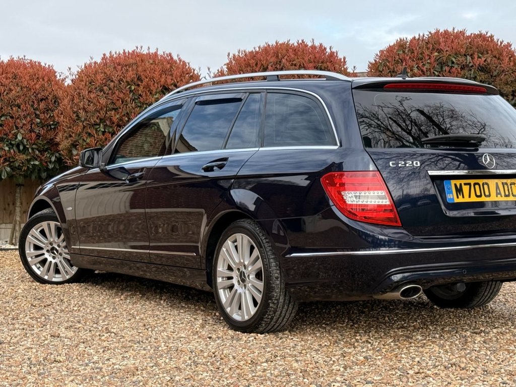 Used Mercedes-Benz C Class 2011 for sale - 77937016: Photo 6