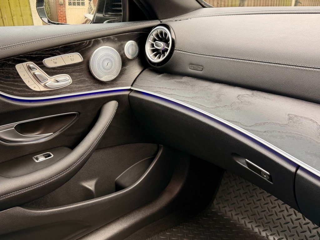 Used Mercedes-Benz E Class 2019 for sale - 77557779: Photo 25
