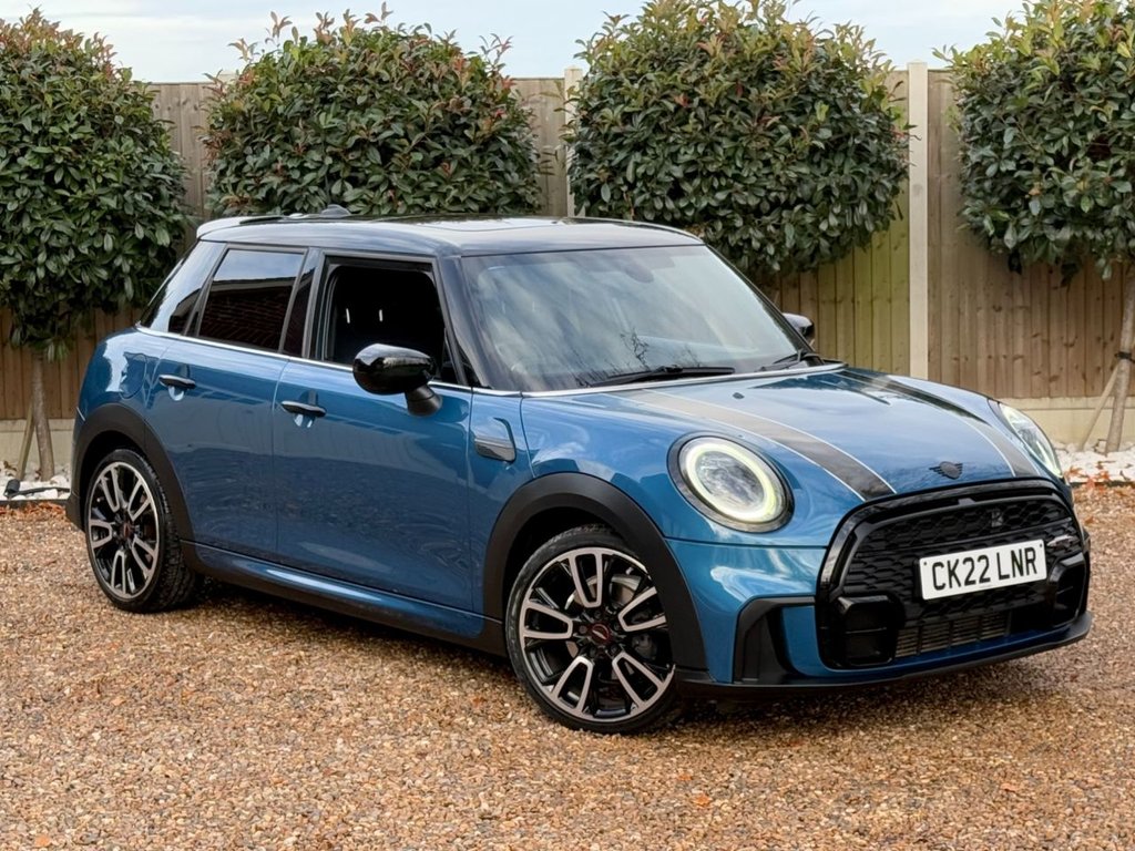 Used MINI Hatch 2022 for sale - 76798162: Photo 2
