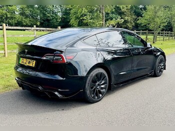 Used Tesla Model 3 2021 for sale - 77027319: Photo