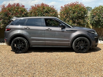 Used Land Rover Range Rover Evoque 2017 for sale - 78908632: Photo