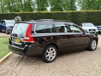 Used Volvo V70 2013 for sale - 78514880: Photo