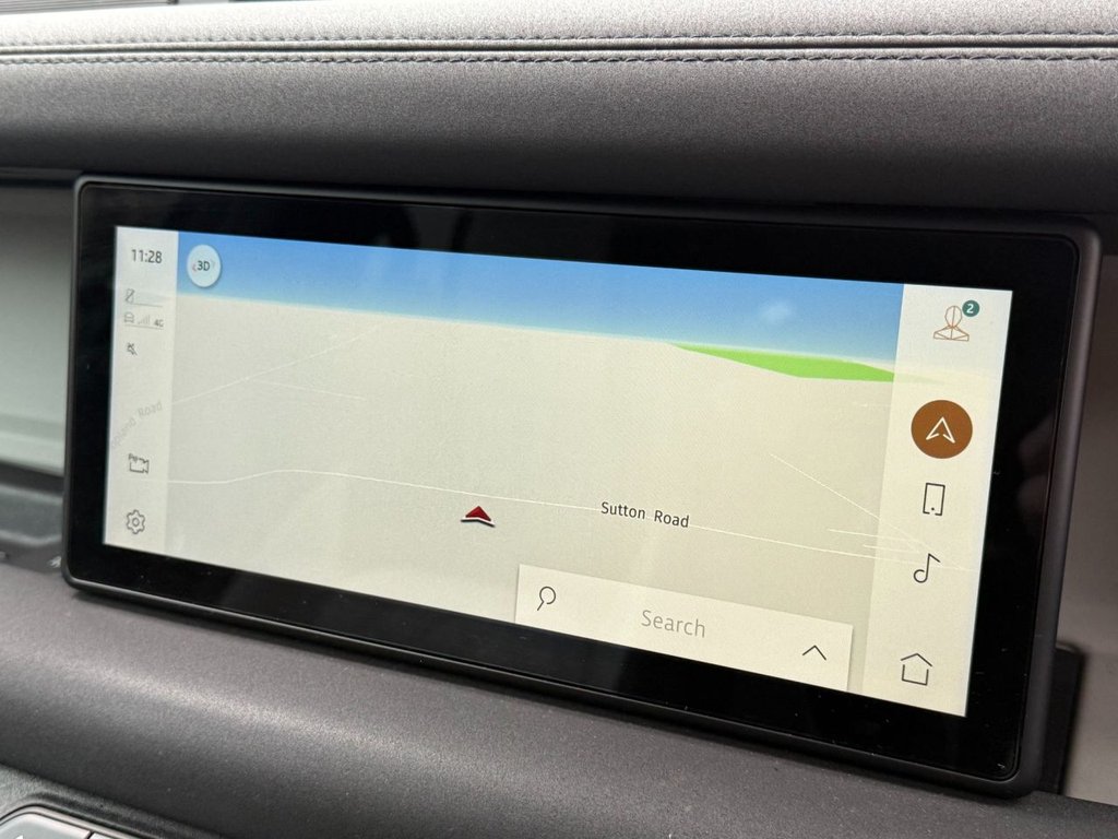 Used Land Rover Defender 2021 for sale - 77636791: Photo 14