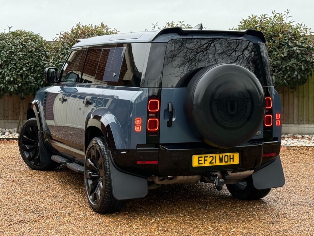 Used Land Rover Defender 2021 for sale - 77636791: Photo 4