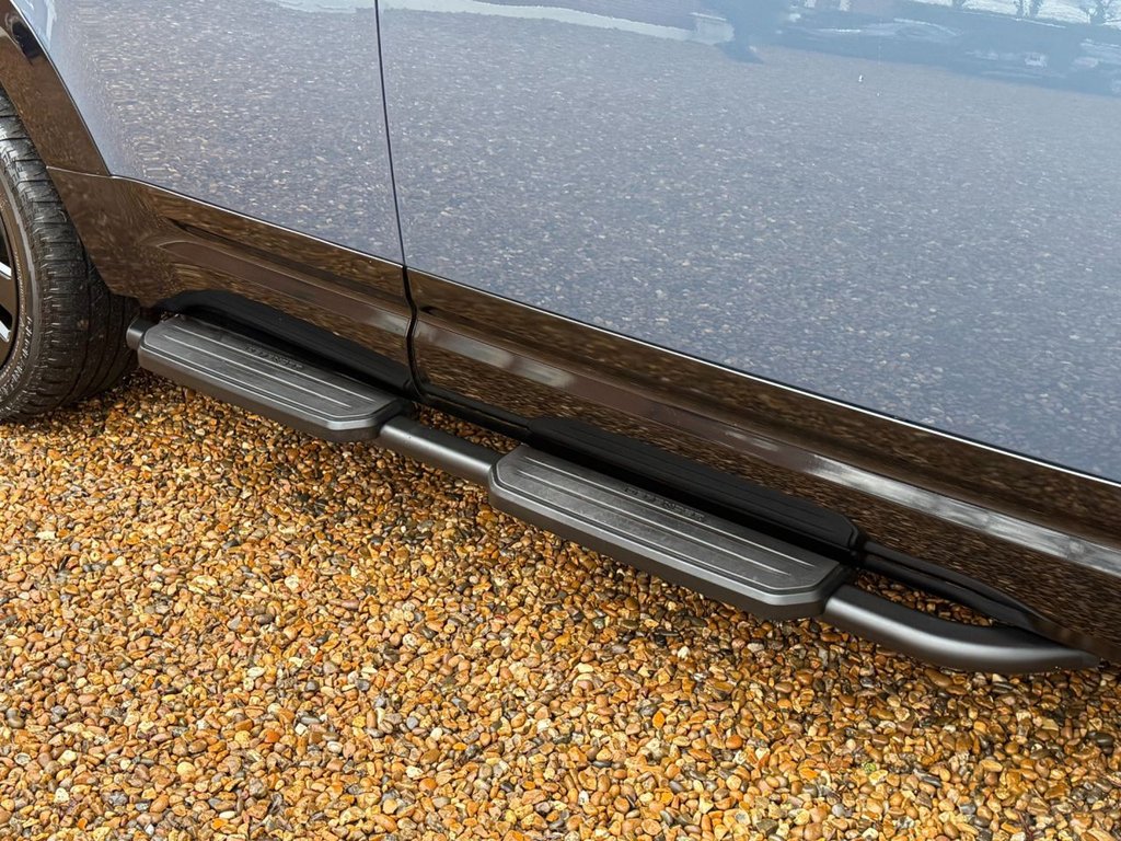 Used Land Rover Defender 2021 for sale - 77636791: Photo 9