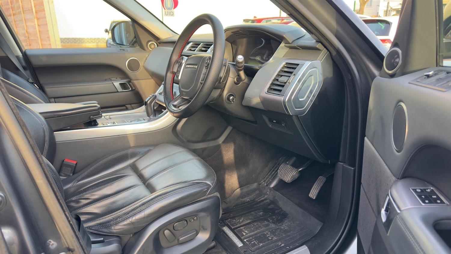 Used Land Rover Range Rover Sport 2014 for sale - 76572376: Photo 15