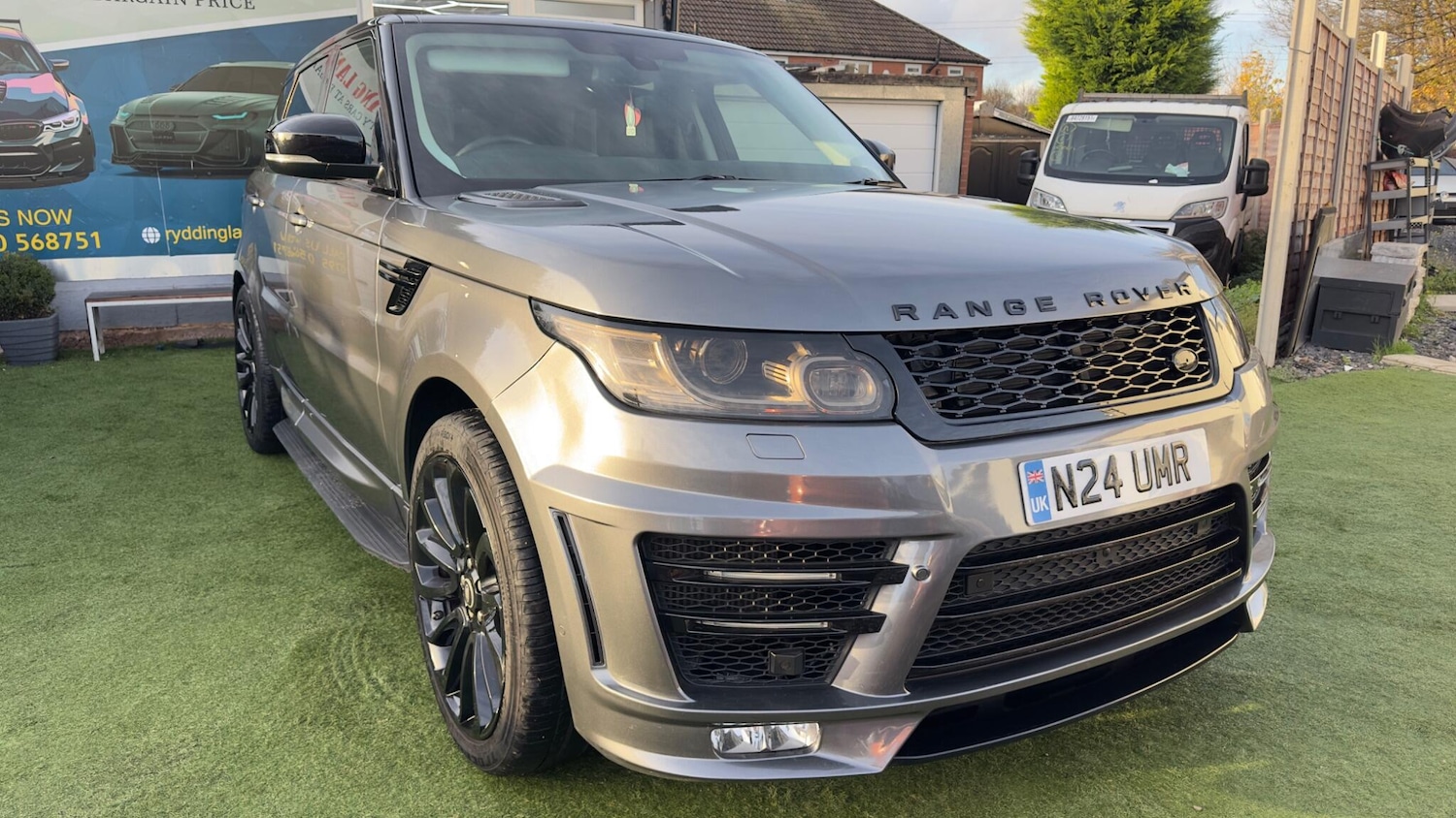 Used Land Rover Range Rover Sport 2014 for sale - 76572376: Photo 2