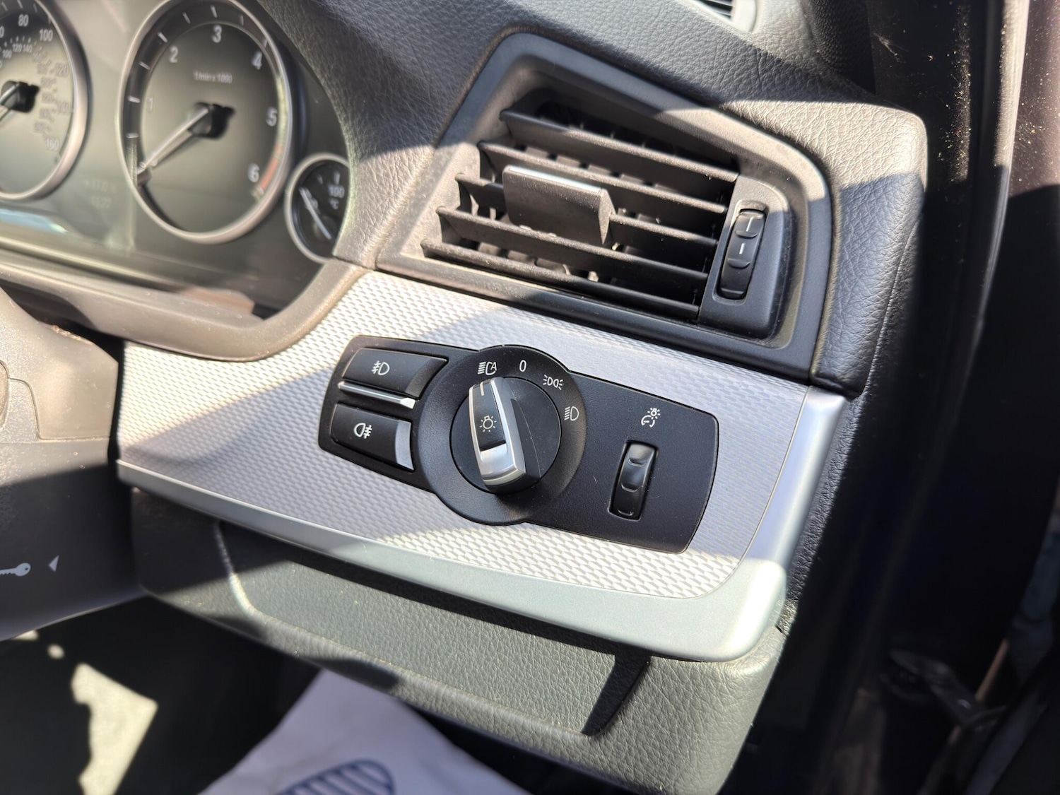 Used BMW 5 Series 2014 for sale - 78085936: Photo 39