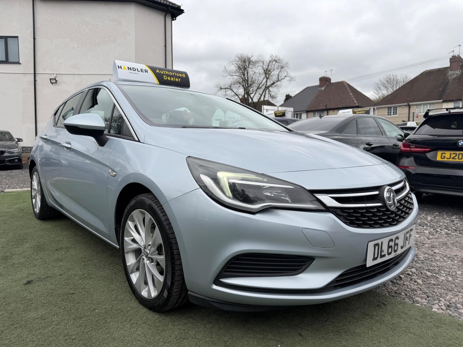 Used Vauxhall Astra 2016 for sale - 78185251: Photo 1