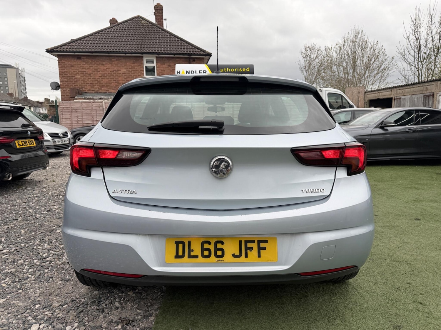 Used Vauxhall Astra 2016 for sale - 78185251: Photo 11