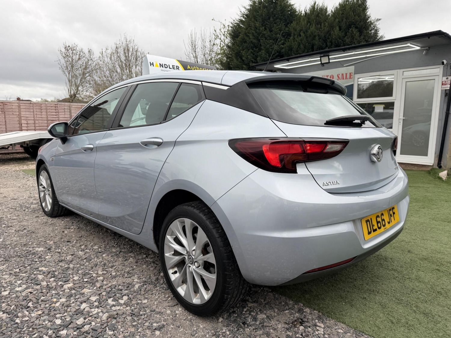 Used Vauxhall Astra 2016 for sale - 78185251: Photo 12