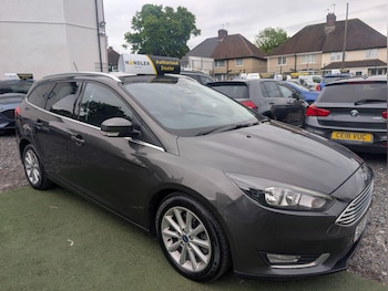 Used Ford Focus 2017 for sale - 78561118: Photo