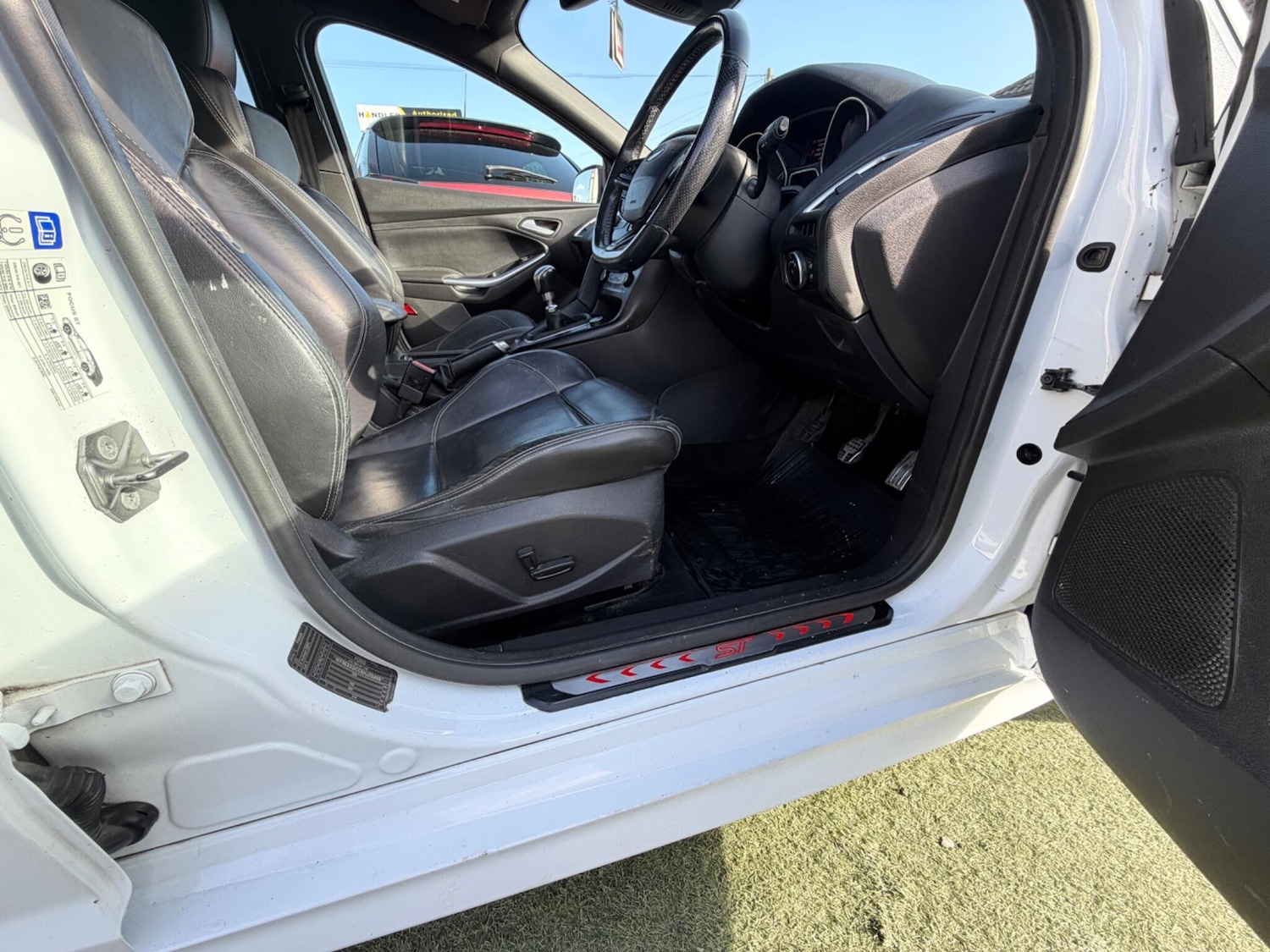 Used Ford Focus for sale - 78215125: Photo 18