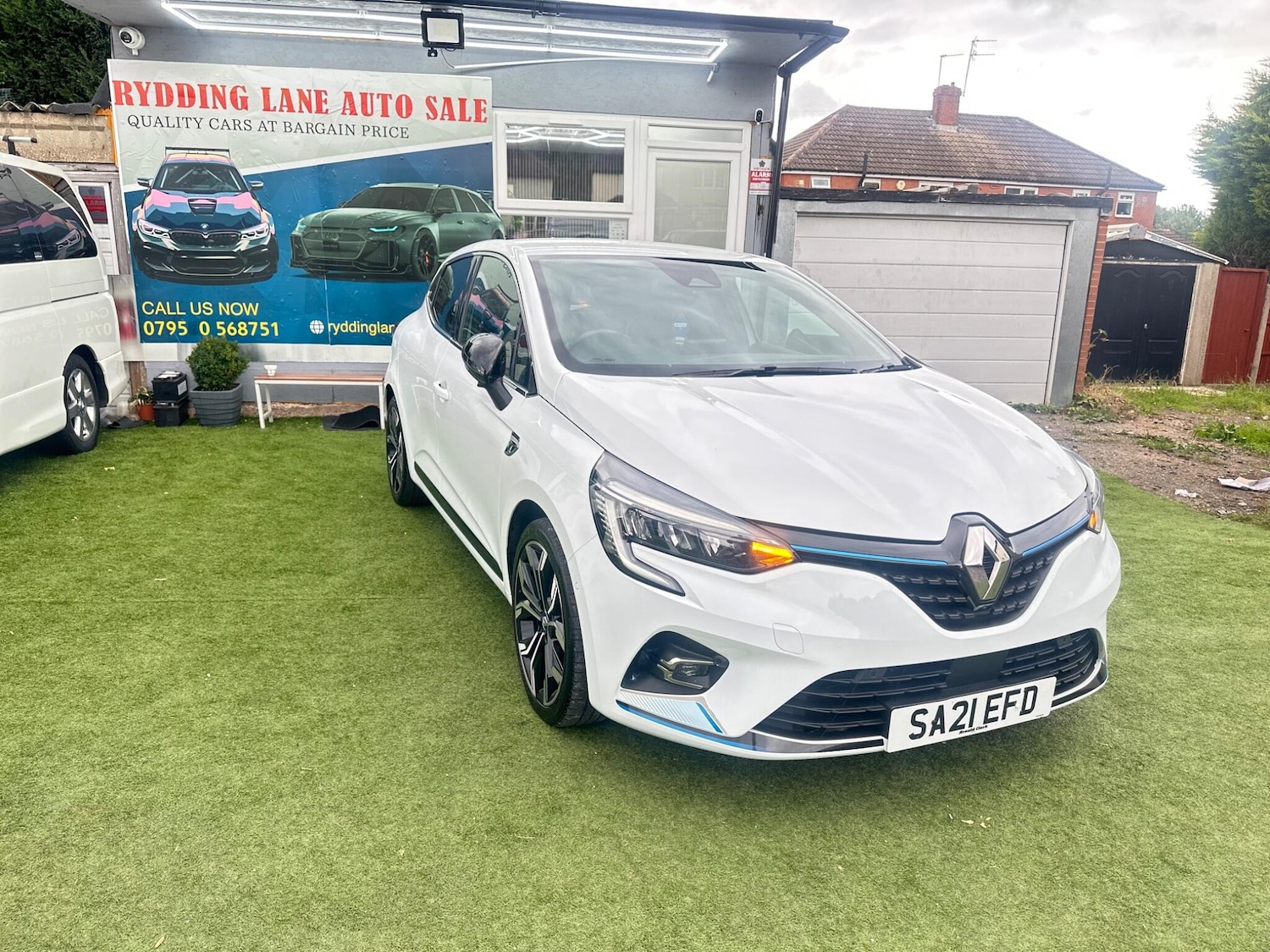 Used Renault Clio 2021 for sale - 76731134: Photo 1