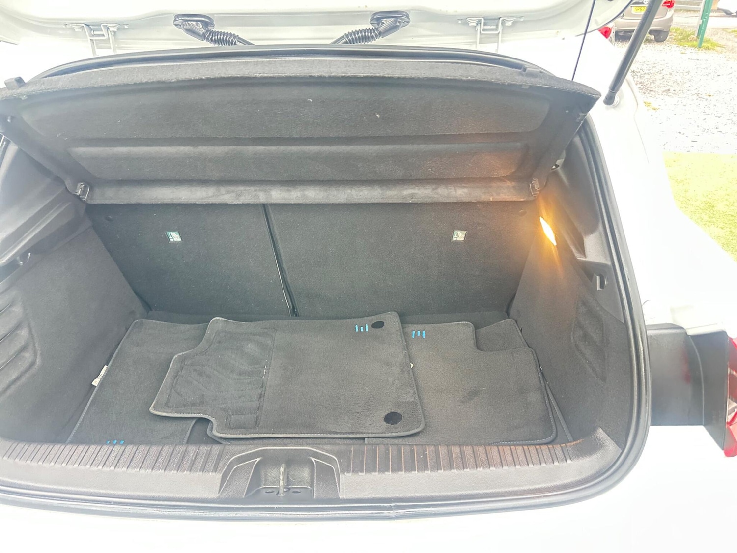 Used Renault Clio 2021 for sale - 76731134: Photo 15