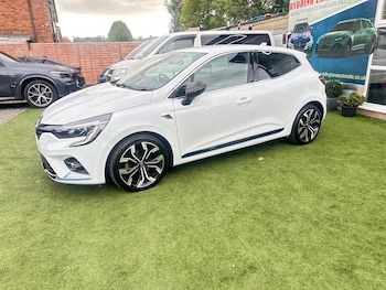 Used Renault Clio 2021 for sale - 76731134: Photo