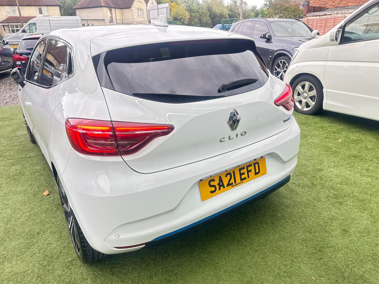 Used Renault Clio 2021 for sale - 76731134: Photo 9