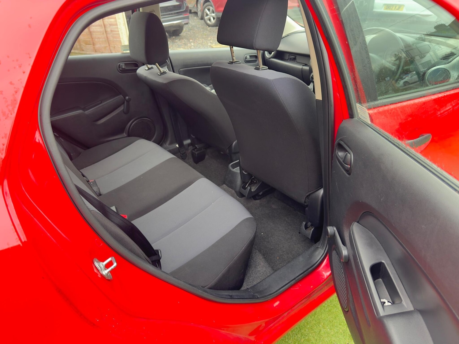 Used Mazda Mazda2 2010 for sale - 76997012: Photo 15