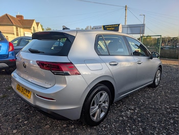 Used Volkswagen Golf 2024 for sale - 78348134: Photo