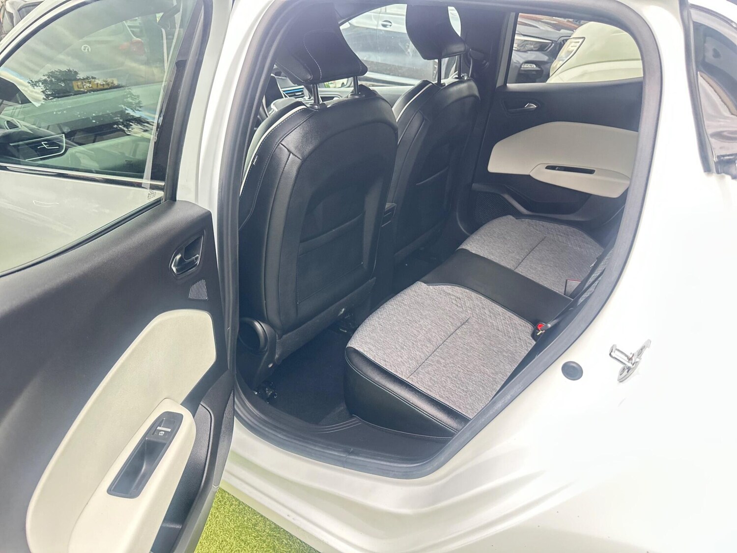 Used Renault Clio 2021 for sale - 76060737: Photo 13