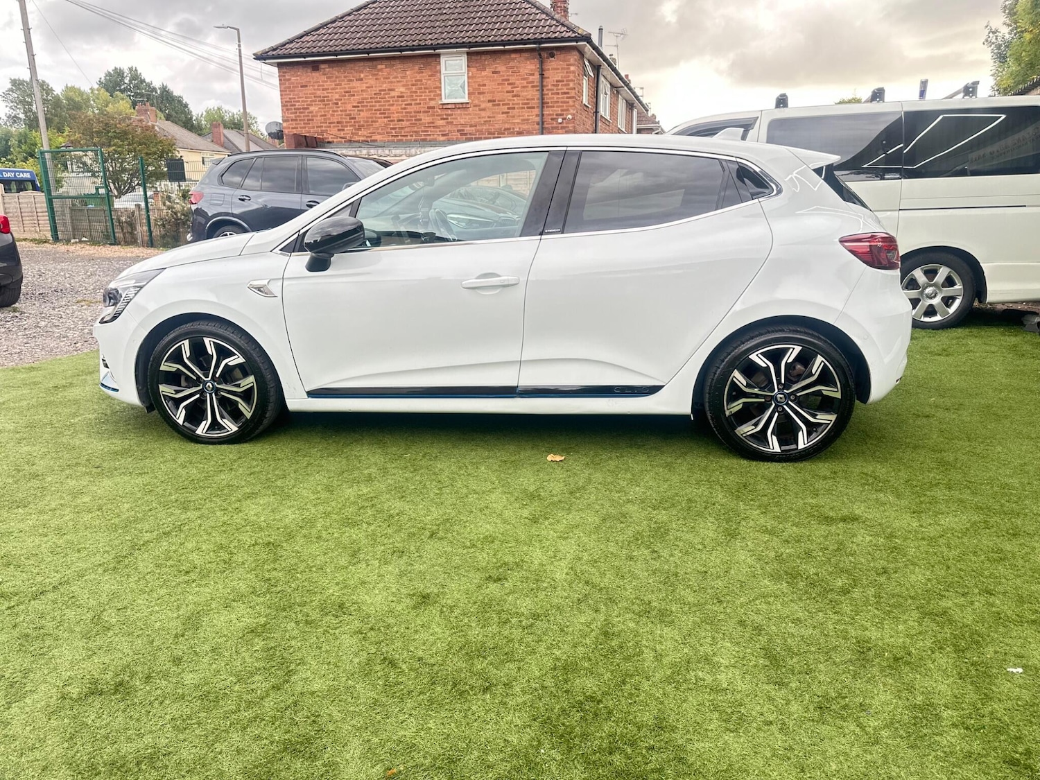 Used Renault Clio 2021 for sale - 76060737: Photo 5