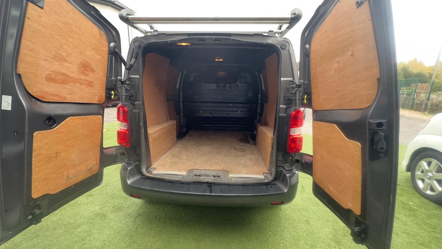 Used Citroen Dispatch 2017 for sale - 77020892: Photo 14