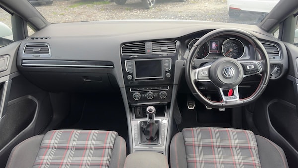 Used Volkswagen Golf 2017 for sale - 76295163: Photo 18