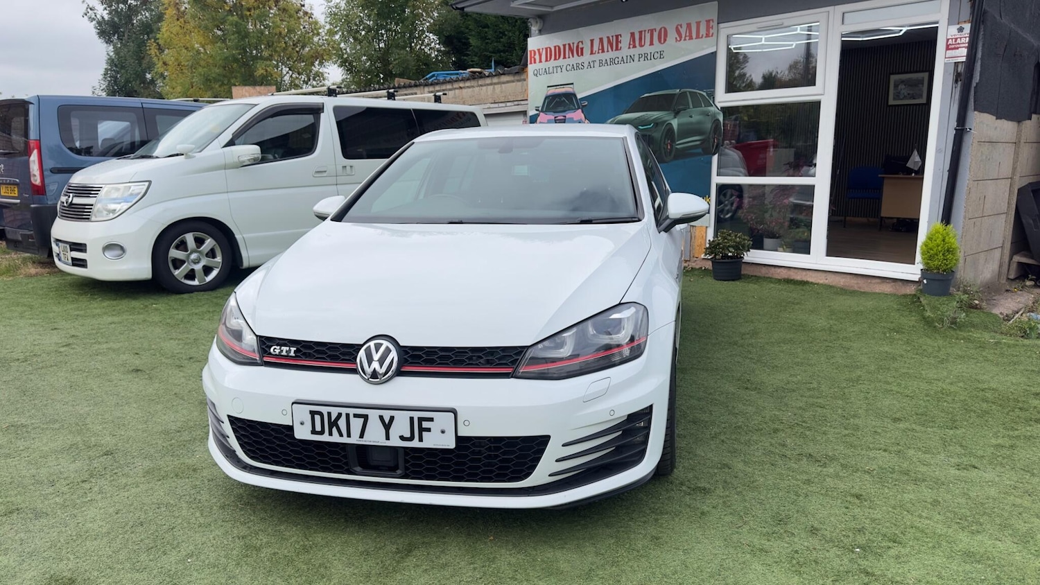 Used Volkswagen Golf 2017 for sale - 76772817: Photo 3