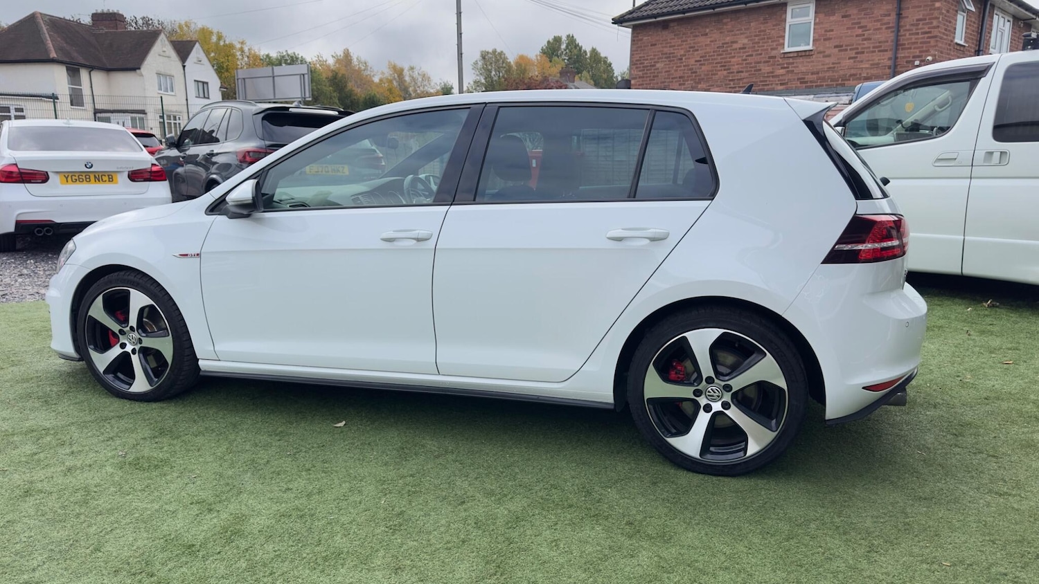 Used Volkswagen Golf 2017 for sale - 76772817: Photo 6