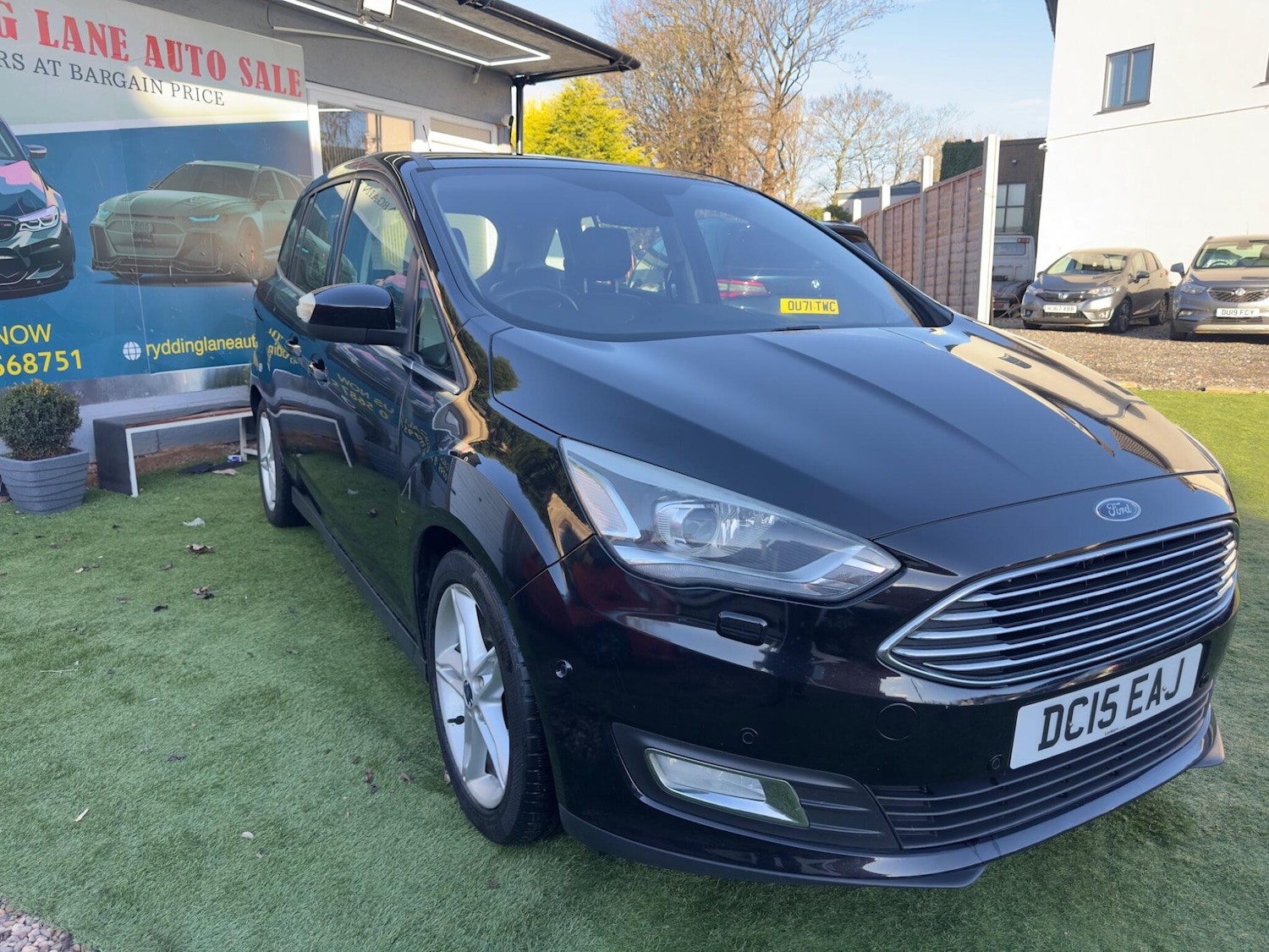 Used Ford Grand C-Max 2015 for sale - 76942439: Photo 1