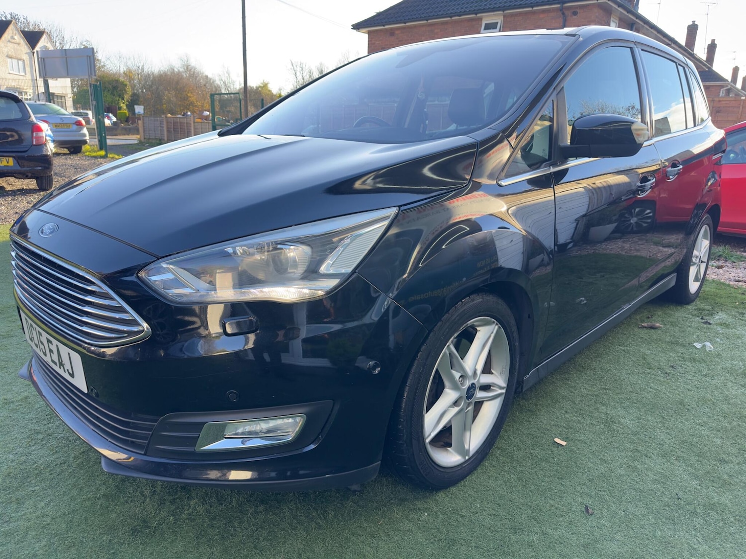 Used Ford Grand C-Max 2015 for sale - 76942439: Photo 12