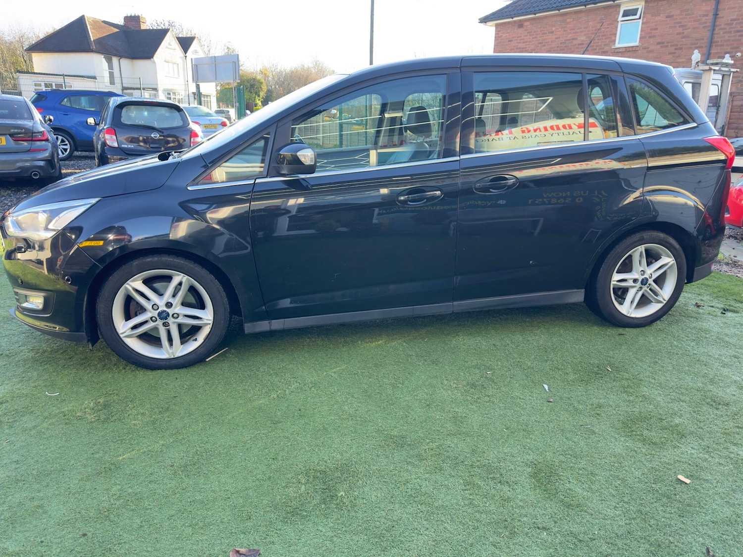 Used Ford Grand C-Max 2015 for sale - 76942439: Photo 13