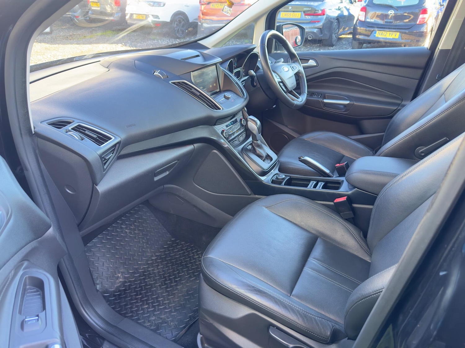 Used Ford Grand C-Max 2015 for sale - 76942439: Photo 15