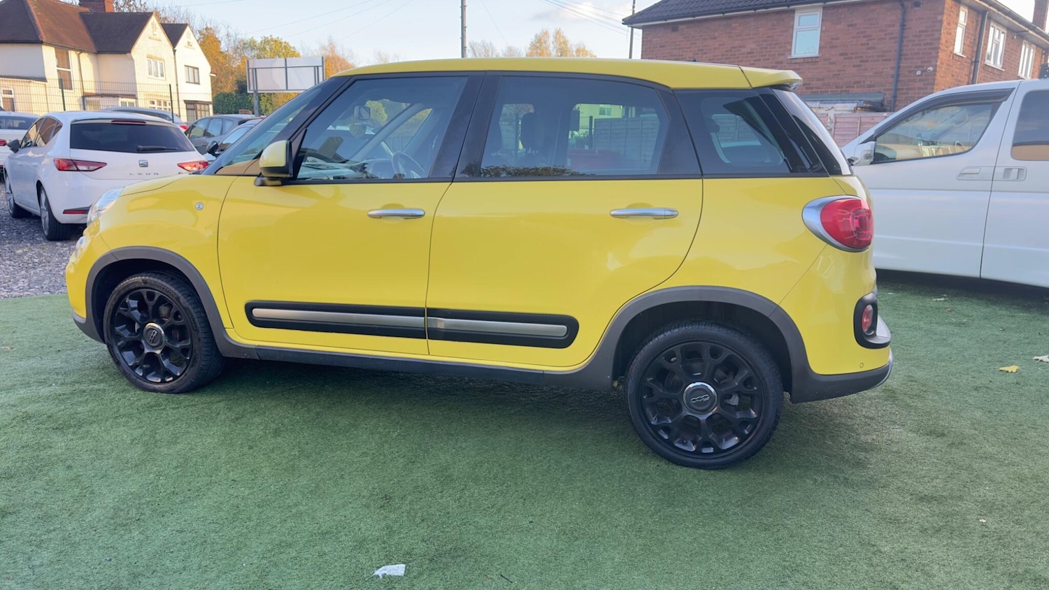 Used Fiat 500L 2014 for sale - 76431891: Photo 9
