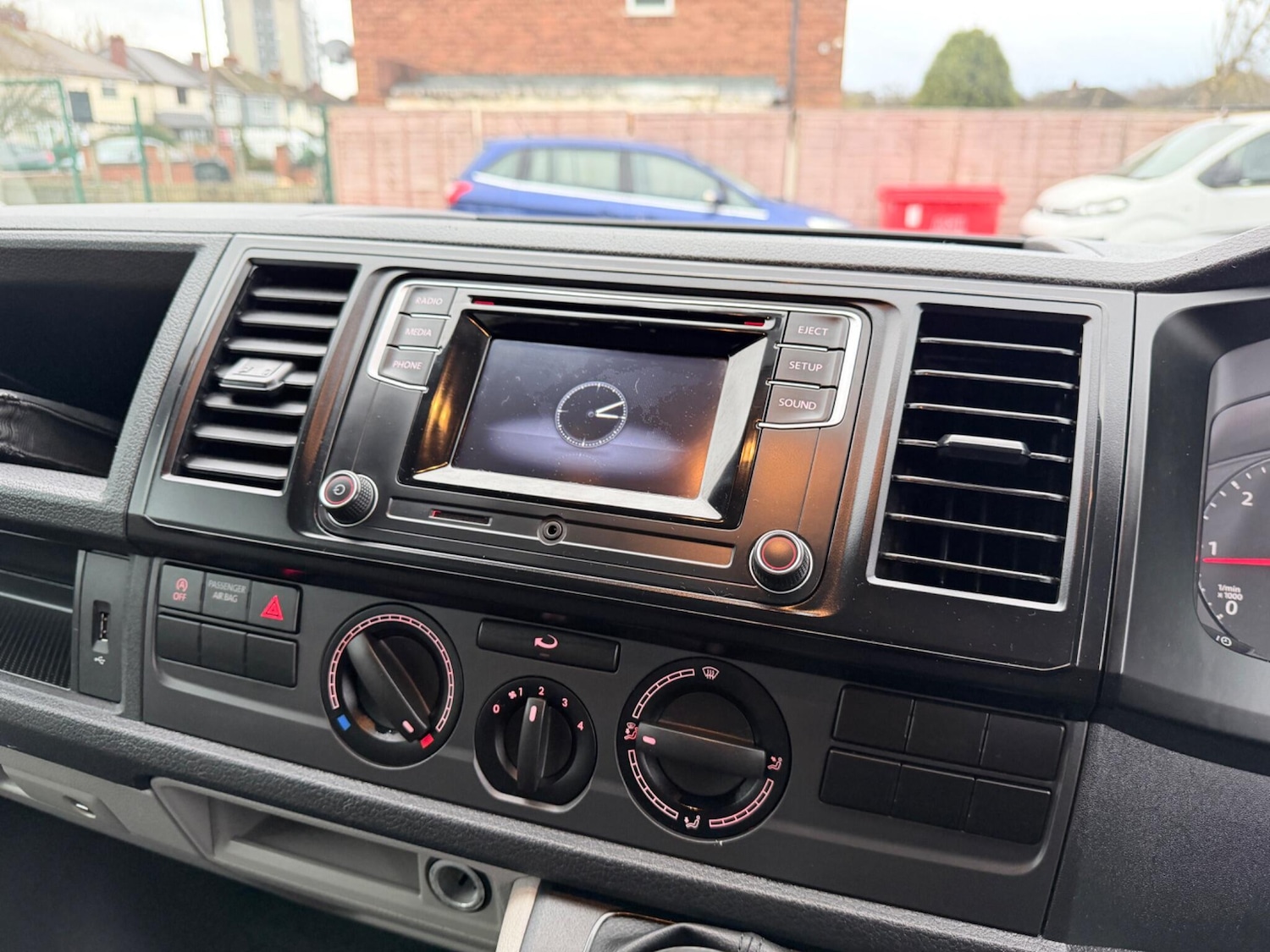 Used Volkswagen Transporter 2017 for sale - 77909834: Photo 18