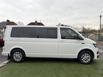 Used Volkswagen Transporter 2017 for sale - 77909834: Photo