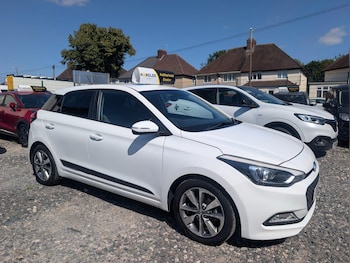 Used Hyundai i20 2018 for sale - 79212165: Photo