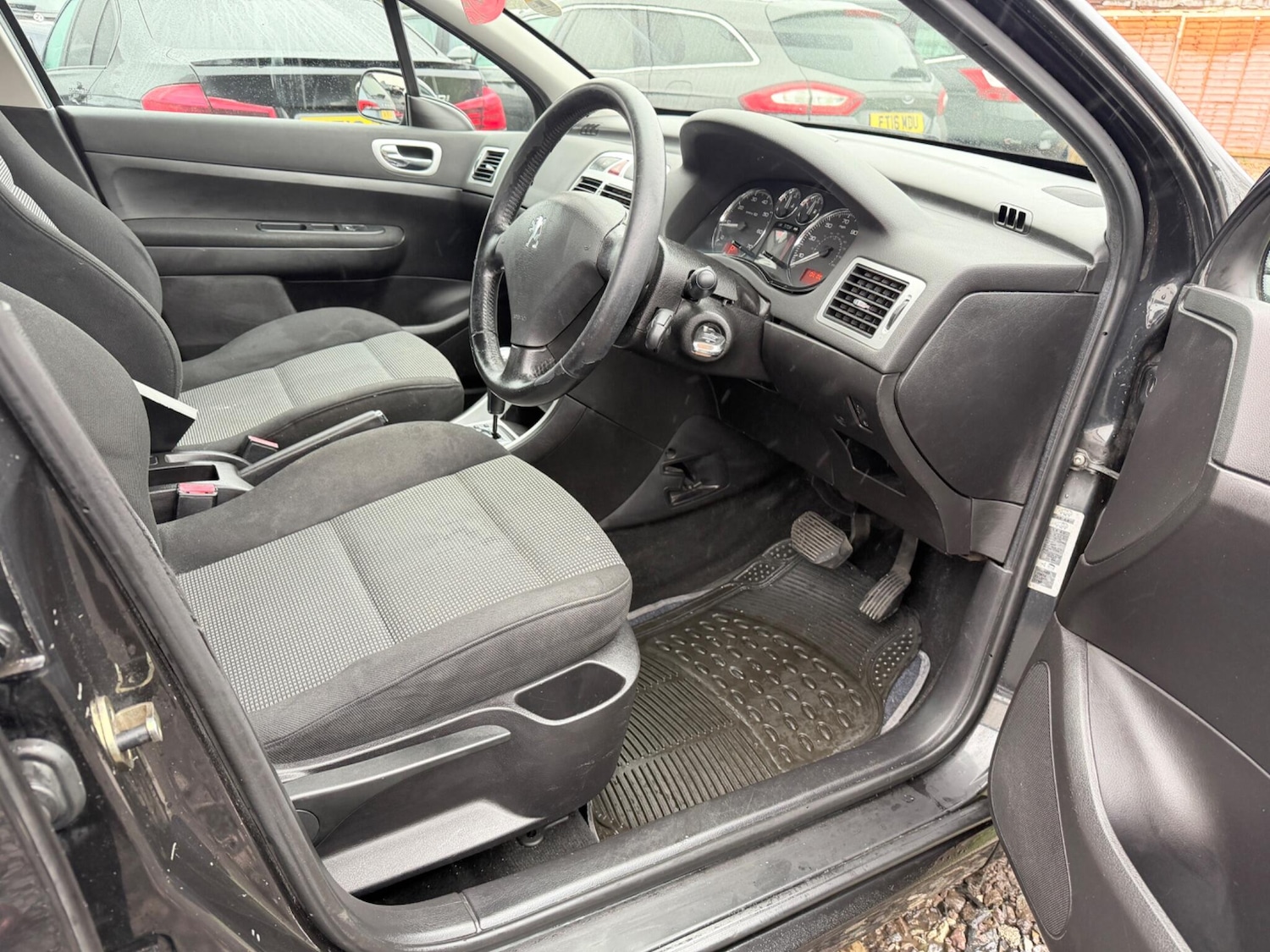 Used Peugeot 307 for sale - 77695575: Photo 11