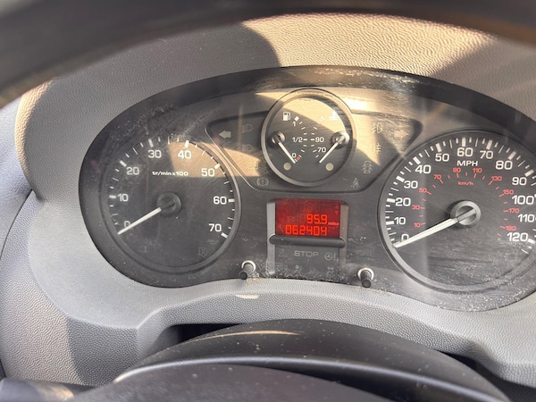 Used Peugeot Expert Tepee 2009 for sale - 76166586: Photo 10