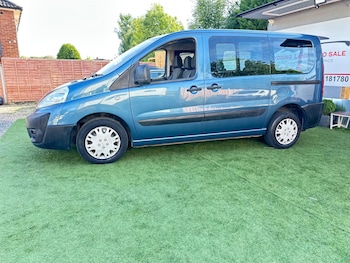 Used Peugeot Expert Tepee 2009 for sale - 76166586: Photo