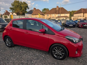 Used Toyota Yaris 2014 for sale - 79520760: Photo