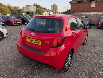 Used Toyota Yaris 2014 for sale - 79520760: Photo