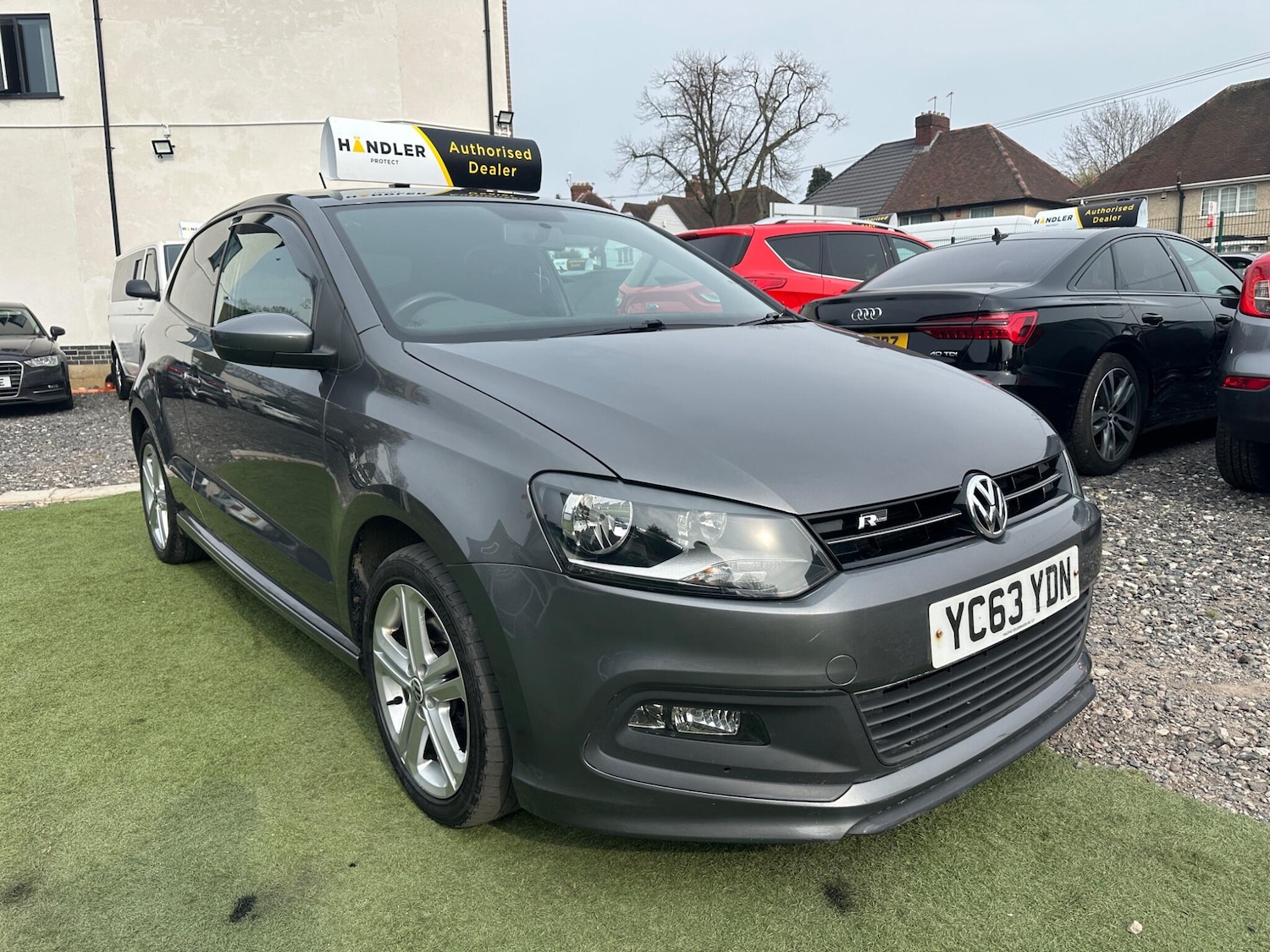 Used Volkswagen Polo 2013 for sale - 77993050: Photo 2