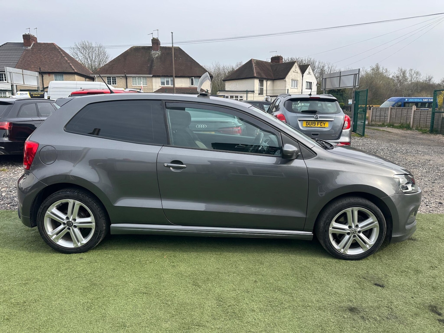 Used Volkswagen Polo 2013 for sale - 77993050: Photo 4