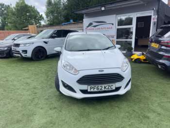 2013 (62) - 1.0T EcoBoost Zetec Euro 5 (s/s) 5dr