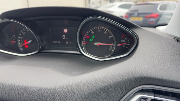 Used Peugeot 308 2020 for sale - 76283880: Photo 16